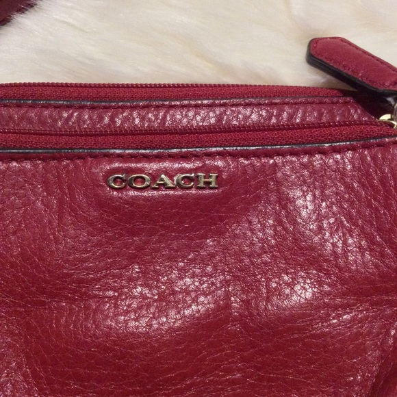 COACH Red Leather Double Wristlet BAG Handle - Picture 4 of 12